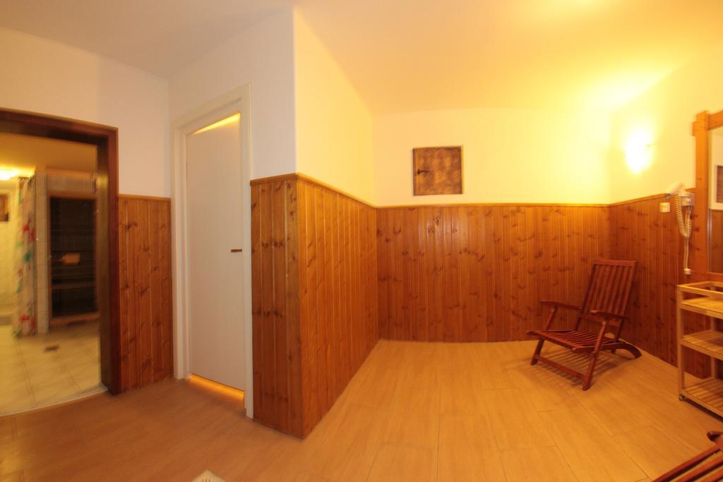 Balu Pension Topliţa Exterior foto
