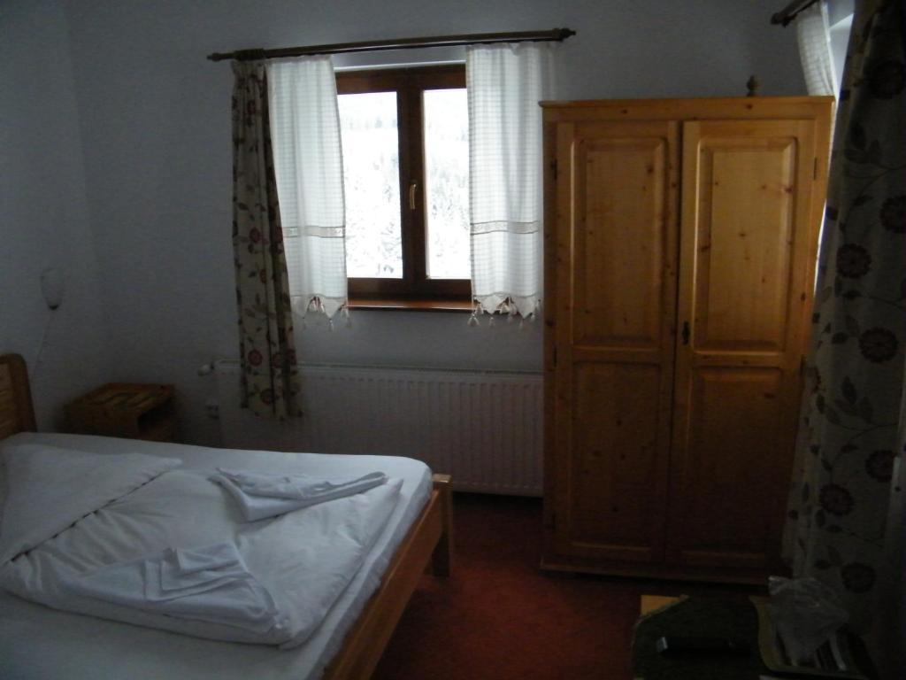 Balu Pension Topliţa Exterior foto